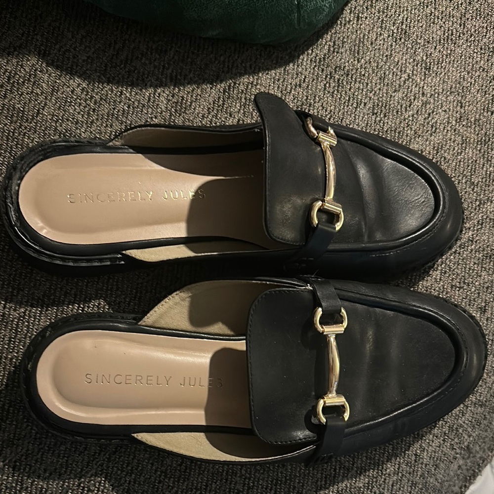 Sincerely Jules Black Leather Loafer Flats with Gold Hardware